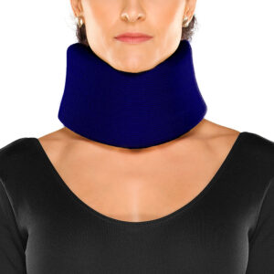 COLAR CERVICAL DE ESPUMA NOTURNO AZUL CHANTAL